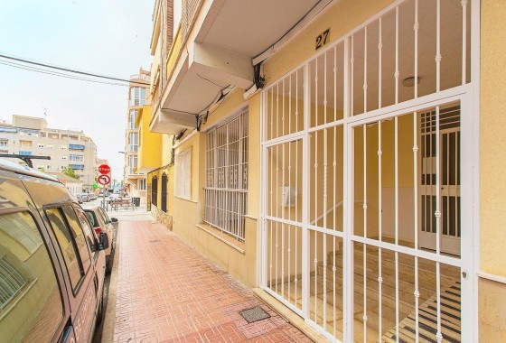 Resale - Apartment / flat - Torrevieja - Playa del Cura