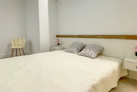 Resale - Apartment / flat - Torrevieja - Costa Blanca