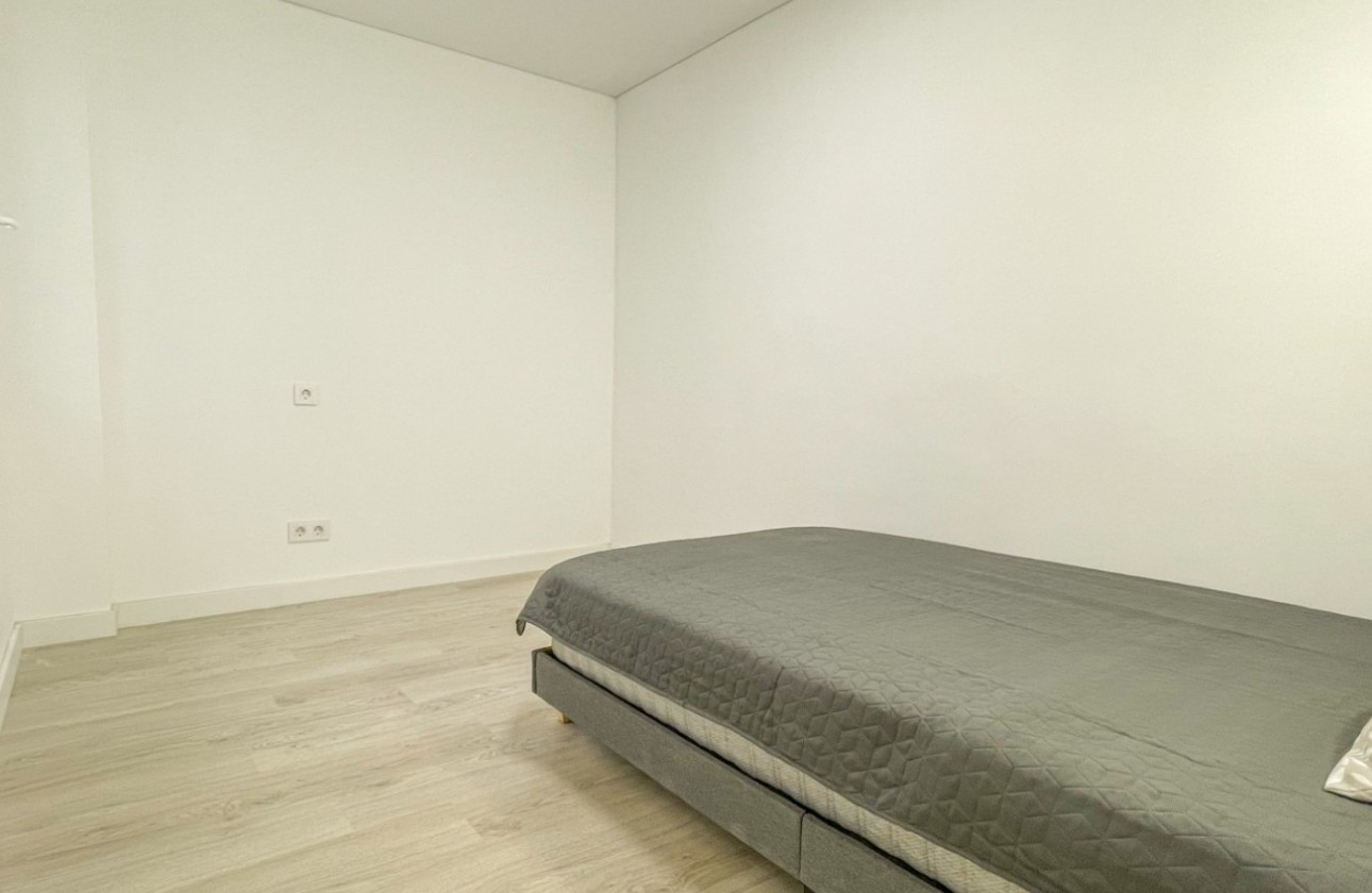 Resale - Apartment / flat - Torrevieja - Costa Blanca