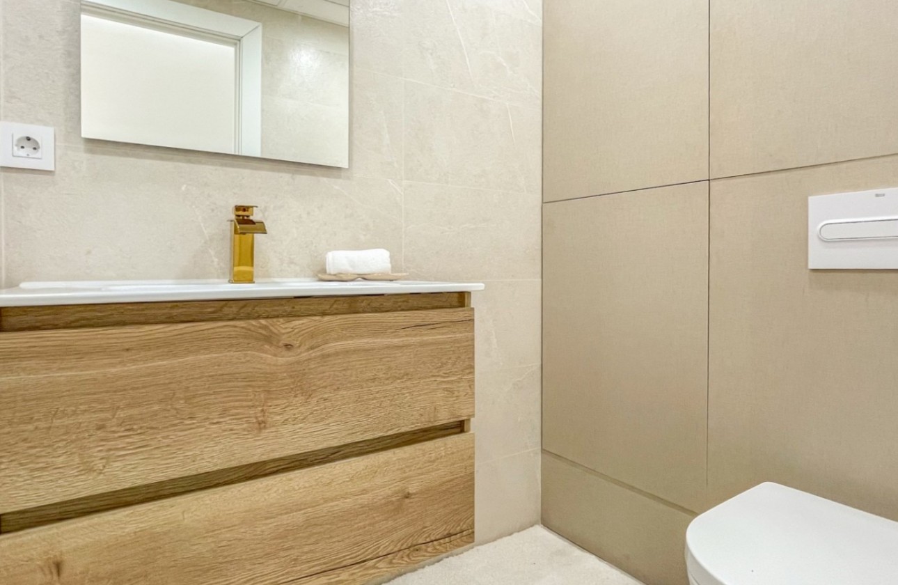 Resale - Apartment / flat - Torrevieja - Costa Blanca