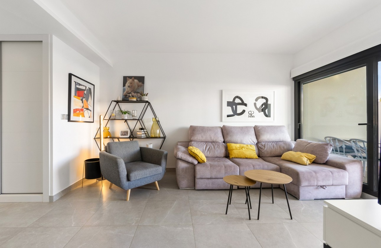 Resale - Apartment / flat - Orihuela - Inland