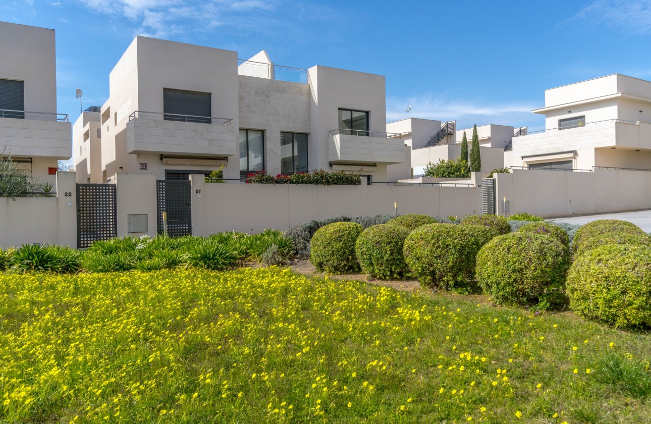 Resale - Apartment / flat - Orihuela - Inland