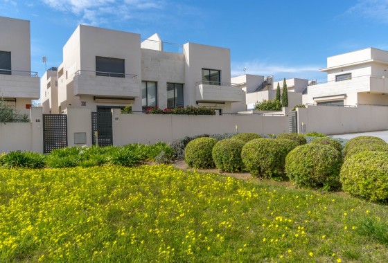 Resale - Apartment / flat - Orihuela - Inland