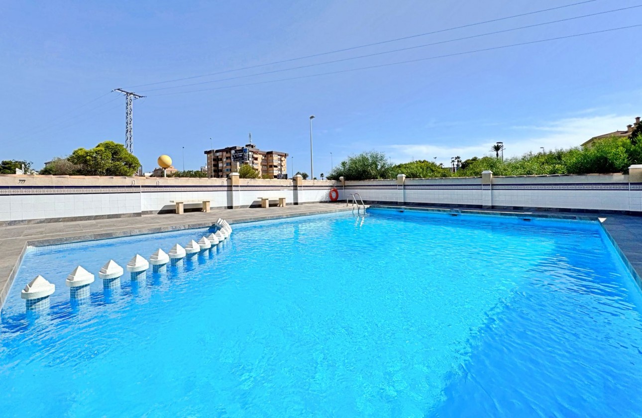 Resale - Apartment / flat - Orihuela Costa - Costa Blanca