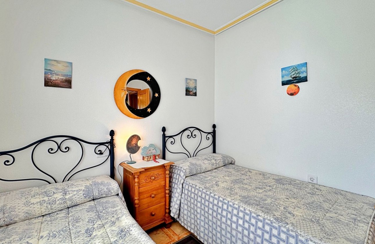 Resale - Apartment / flat - Orihuela Costa - Costa Blanca