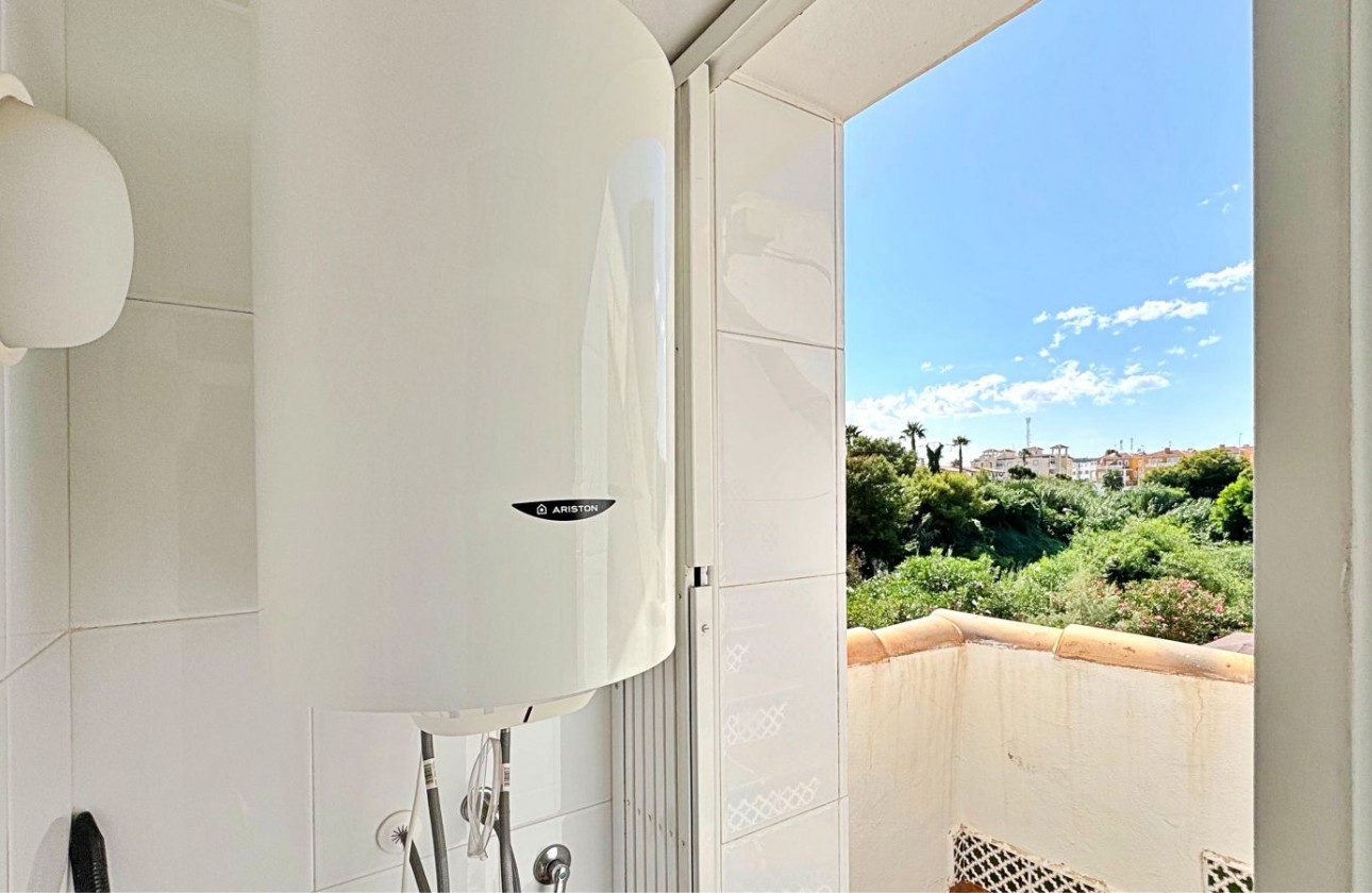 Resale - Apartment / flat - Orihuela Costa - Costa Blanca