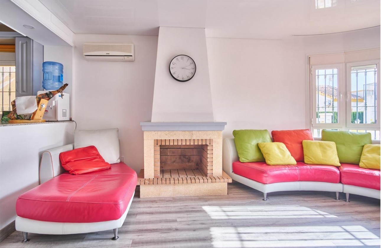 Resale - Villa - Los Montesinos - Costa Blanca