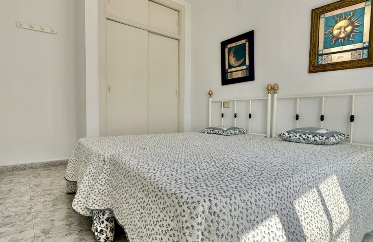 Resale - Apartment / flat - Orihuela Costa - Costa Blanca