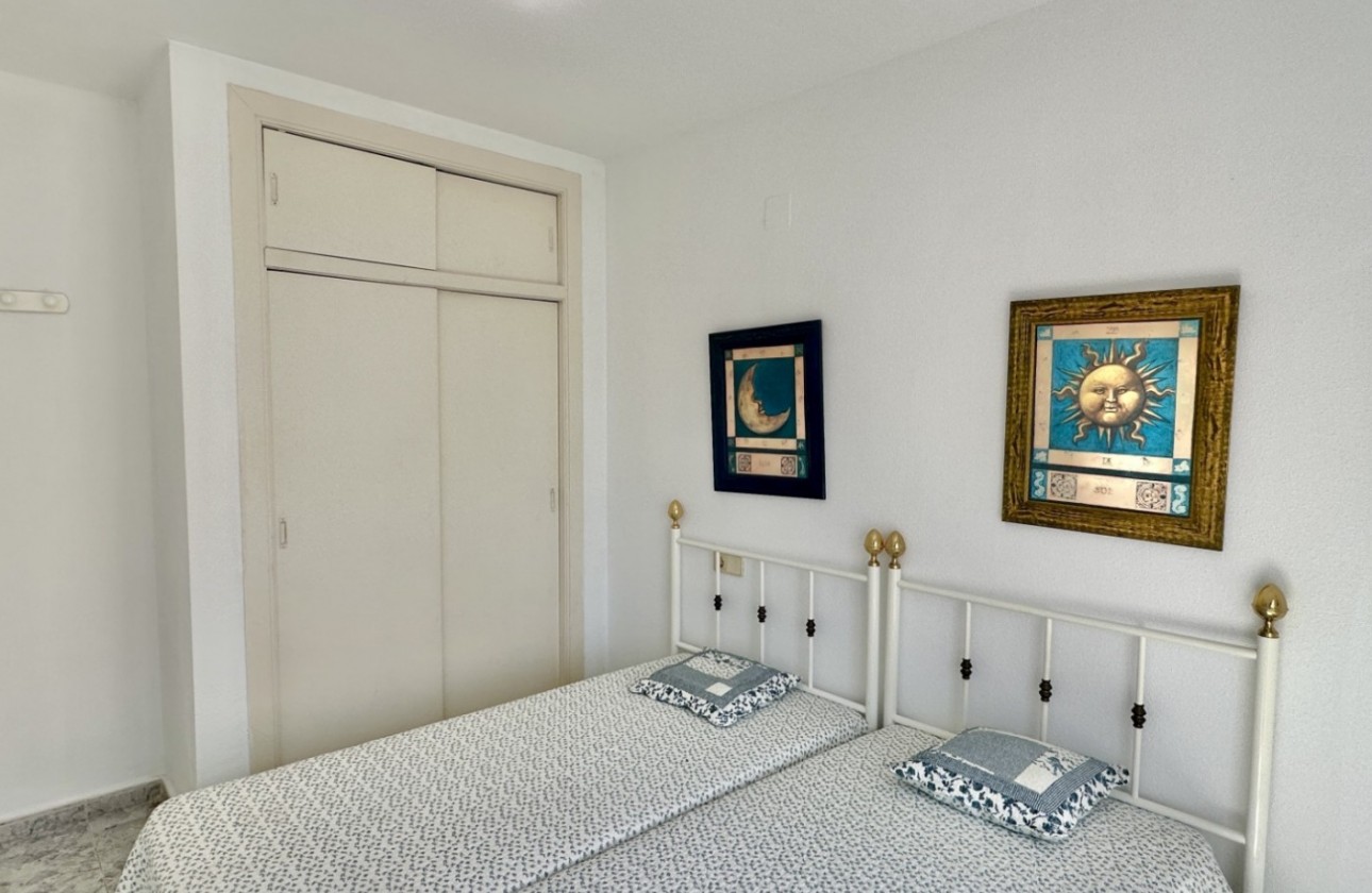 Resale - Apartment / flat - Orihuela Costa - Costa Blanca