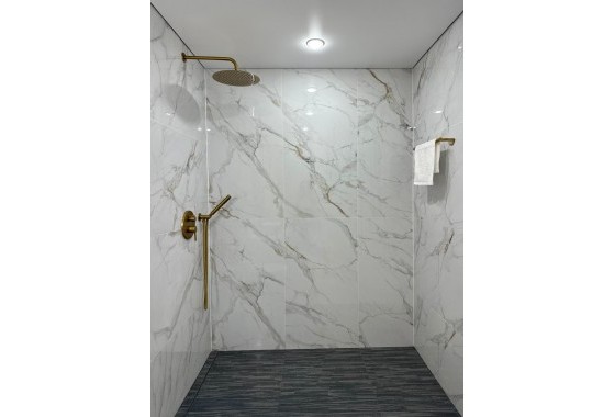 Reventa - Apartamento / piso - Torrevieja - El Acequión - Los Náufragos