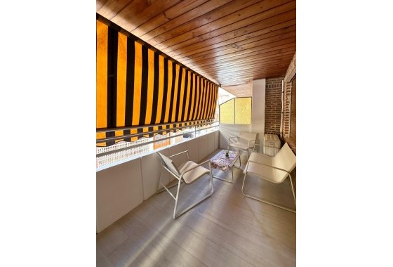 Reventa - Apartamento / piso - Torrevieja - El Acequión - Los Náufragos