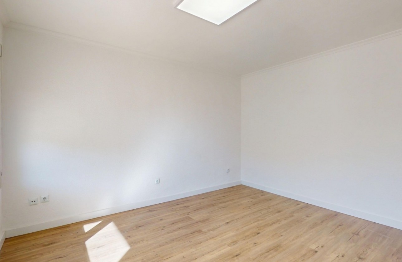 Resale - Apartment / flat - Orihuela Costa - Costa Blanca