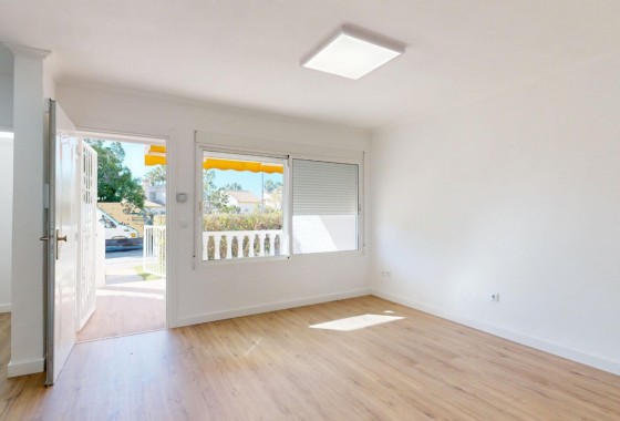 Resale - Apartment / flat - Orihuela Costa - Costa Blanca