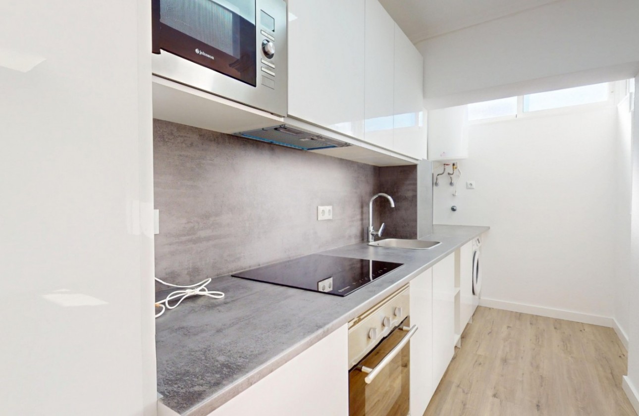 Resale - Apartment / flat - Orihuela Costa - Costa Blanca