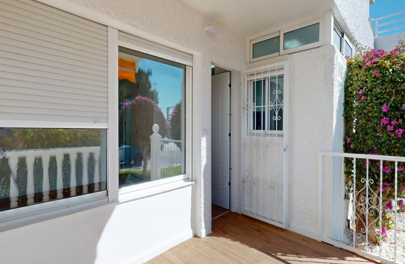 Resale - Apartment / flat - Orihuela Costa - Costa Blanca