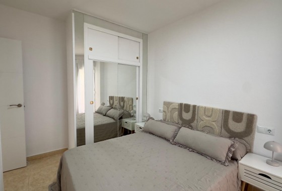 Reventa - Apartamento / piso - Torrevieja - Centro