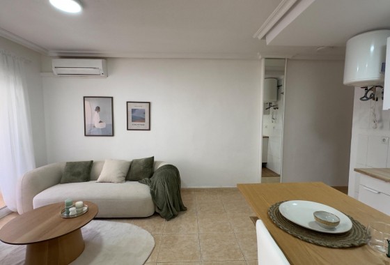 Reventa - Apartamento / piso - Torrevieja - Centro