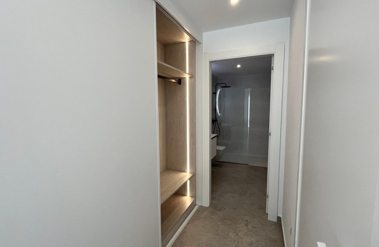 Revente - Appartement - Torrevieja - Aguas Nuevas