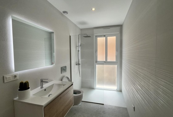 Revente - Appartement - Torrevieja - Aguas Nuevas