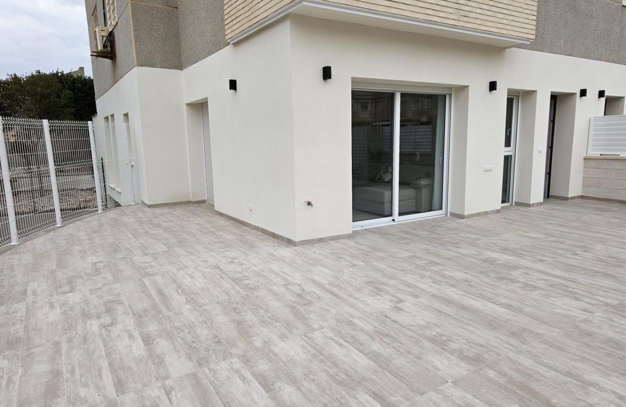 Revente - Appartement - Torrevieja - Aguas Nuevas