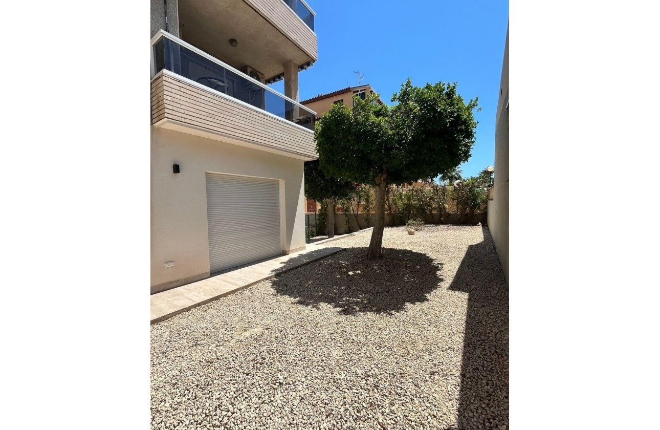 Revente - Appartement - Torrevieja - Aguas Nuevas