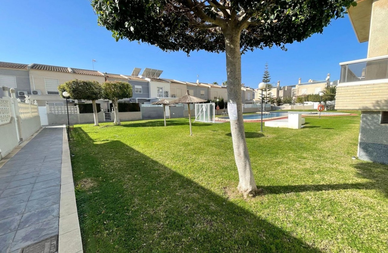 Revente - Appartement - Torrevieja - Aguas Nuevas