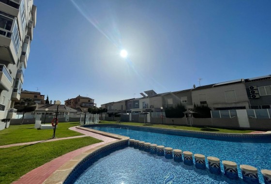Revente - Appartement - Torrevieja - Aguas Nuevas