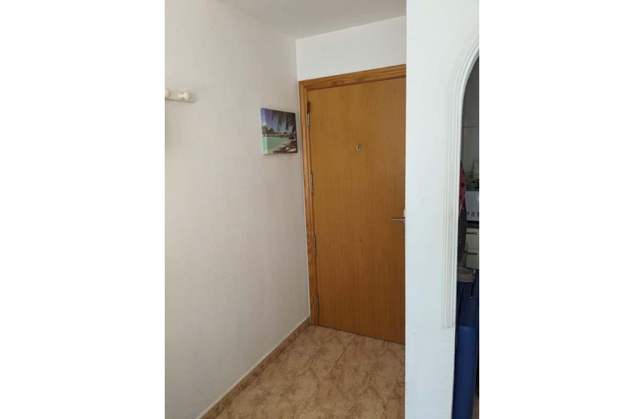 Resale - Apartment / flat - Torrevieja - Playa del Cura