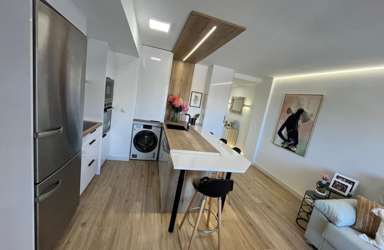 Revente - Appartement - Torrevieja - Punta prima