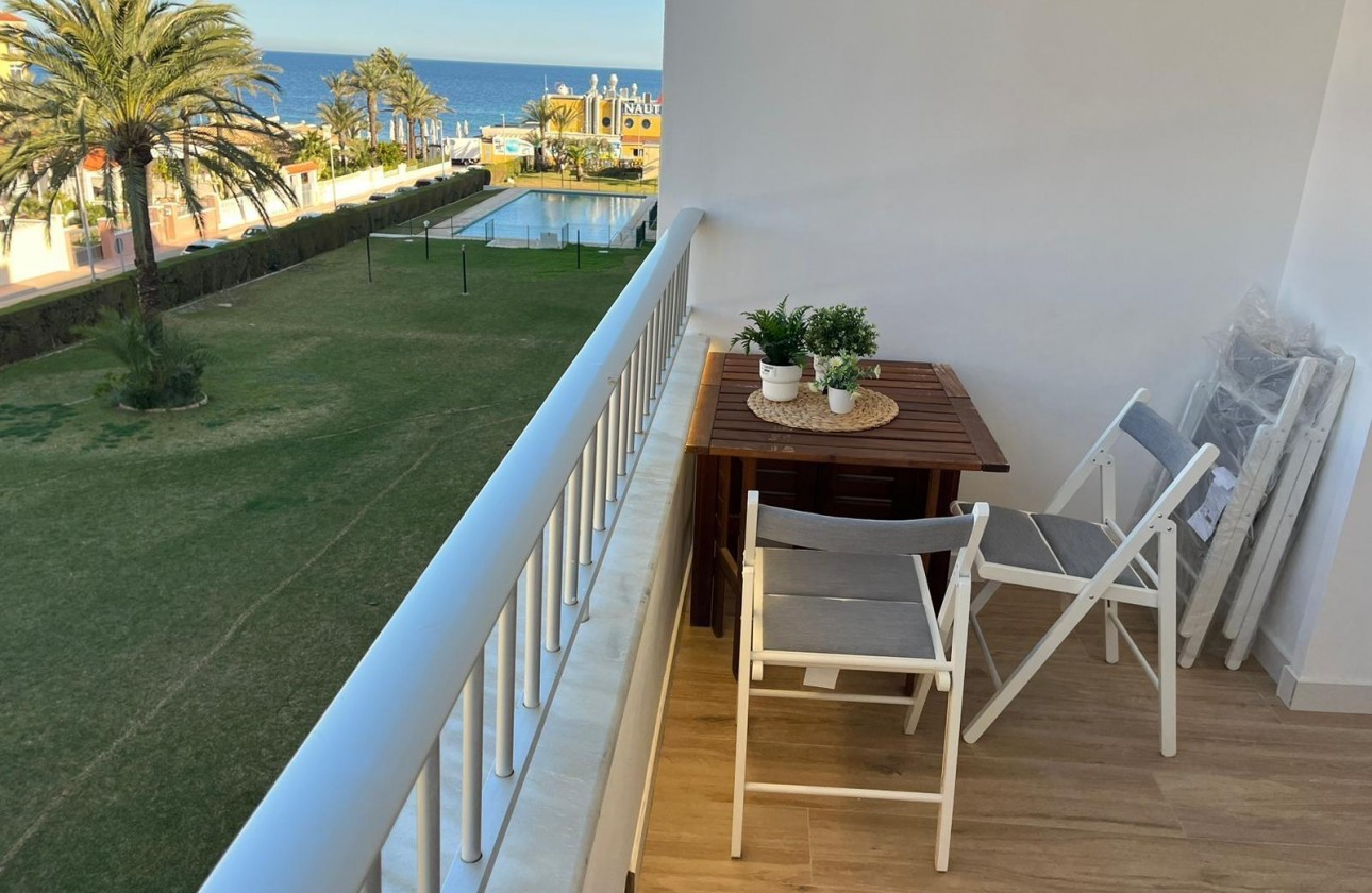 Revente - Appartement - Torrevieja - Punta prima