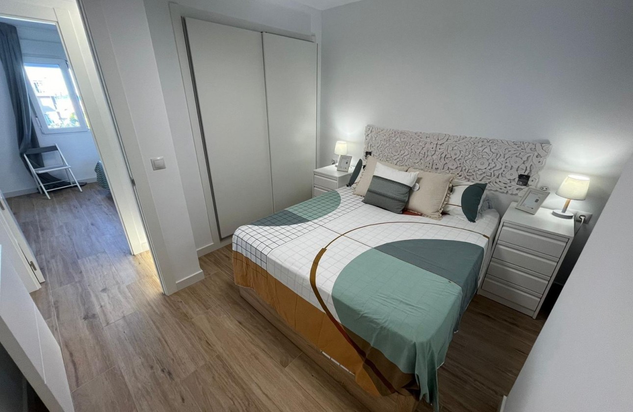 Revente - Appartement - Torrevieja - Punta prima