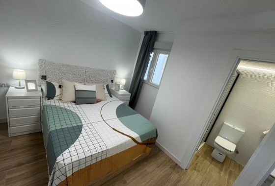 Revente - Appartement - Torrevieja - Punta prima