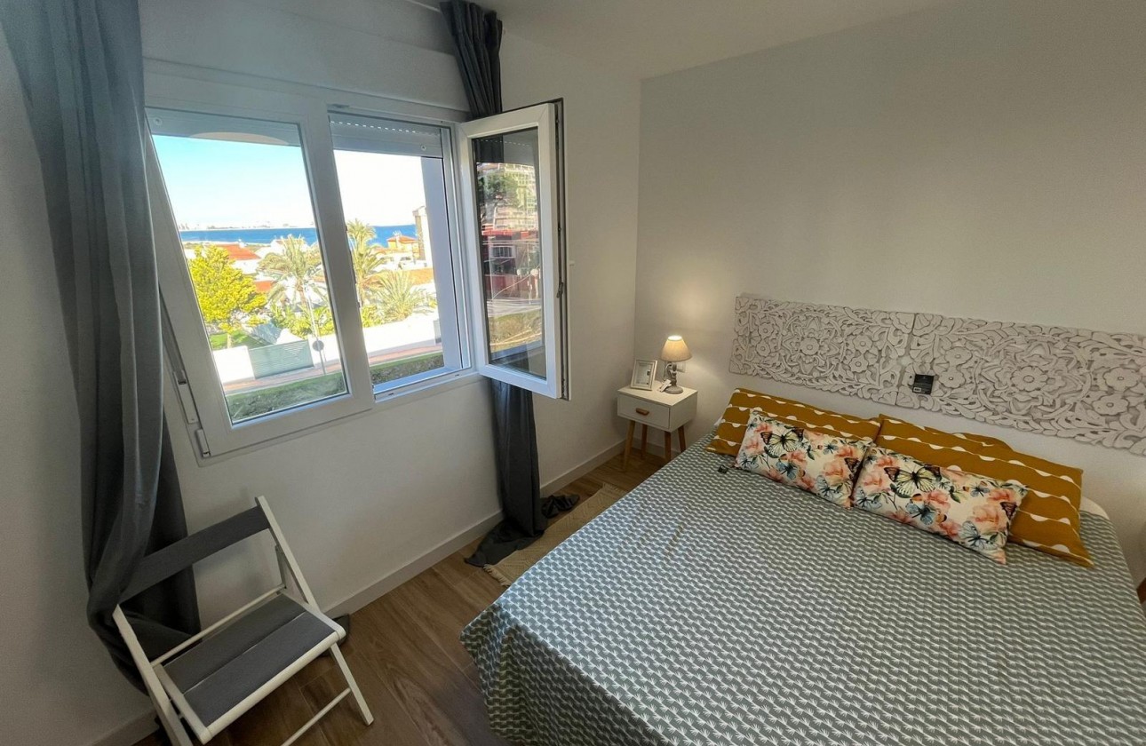 Revente - Appartement - Torrevieja - Punta prima