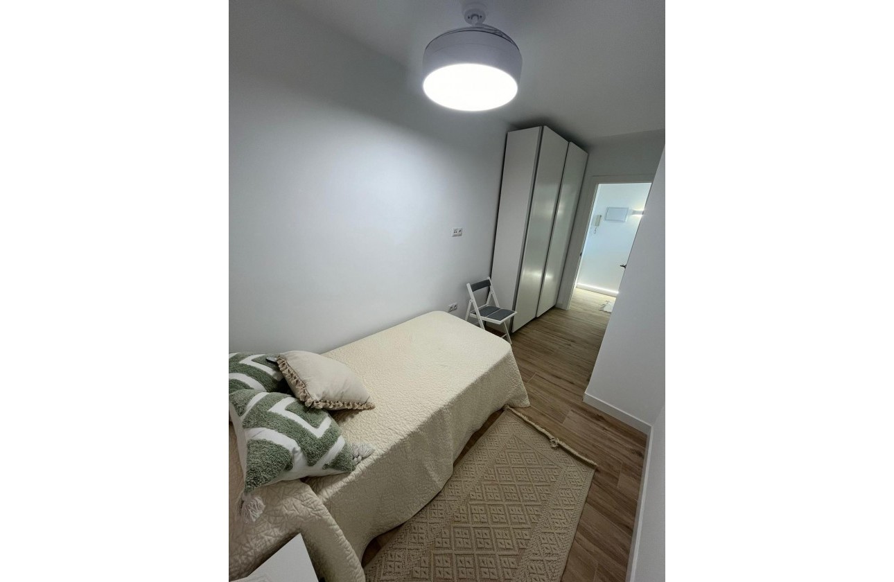 Revente - Appartement - Torrevieja - Punta prima