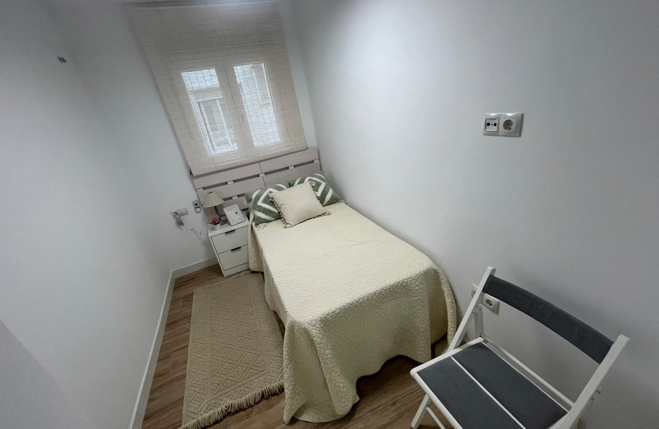 Revente - Appartement - Torrevieja - Punta prima