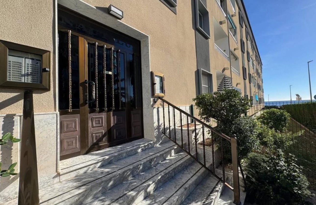 Revente - Appartement - Torrevieja - Punta prima