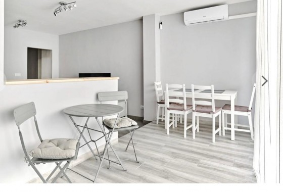 Resale - Apartment / flat - Torrevieja - Centro