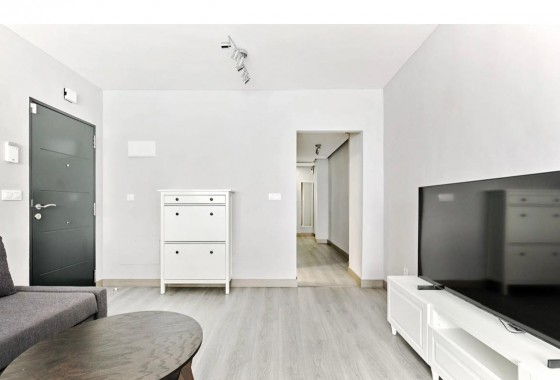 Resale - Apartment / flat - Torrevieja - Centro