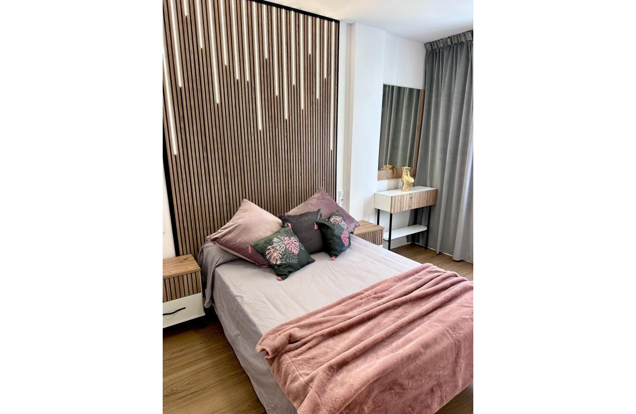 Resale - Apartment / flat - Torrevieja - Playa del Cura