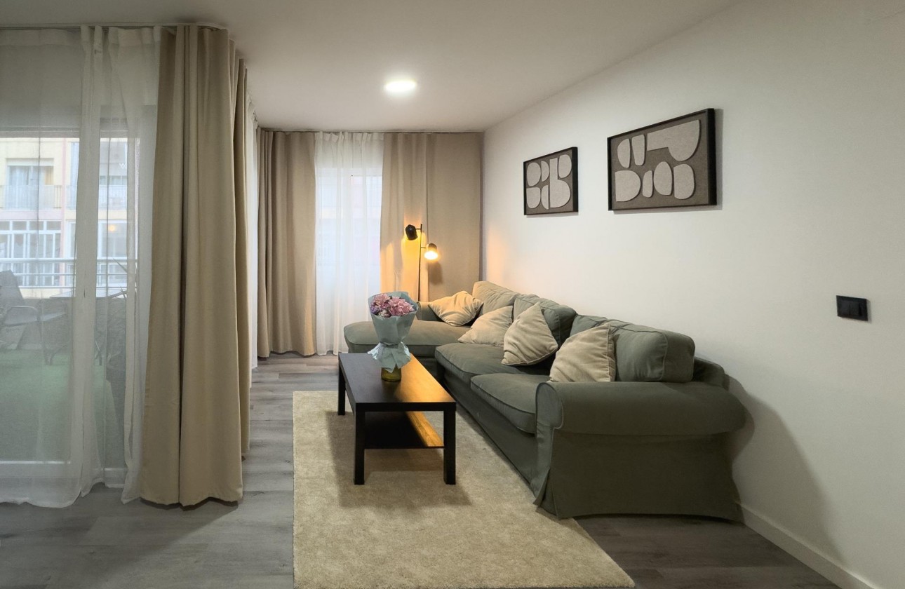 Resale - Apartment / flat - Torrevieja - Curva del Palangre