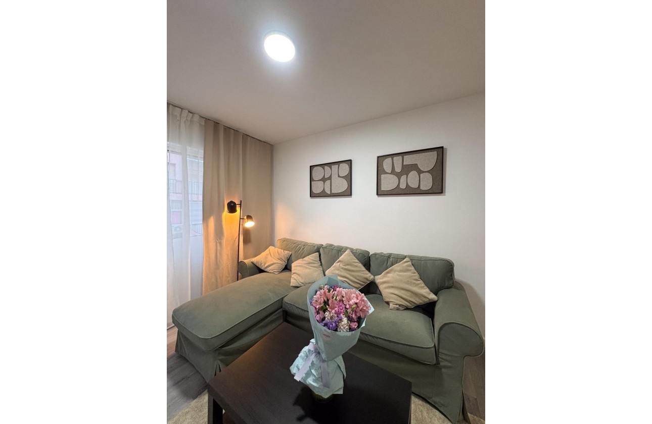 Resale - Apartment / flat - Torrevieja - Curva del Palangre