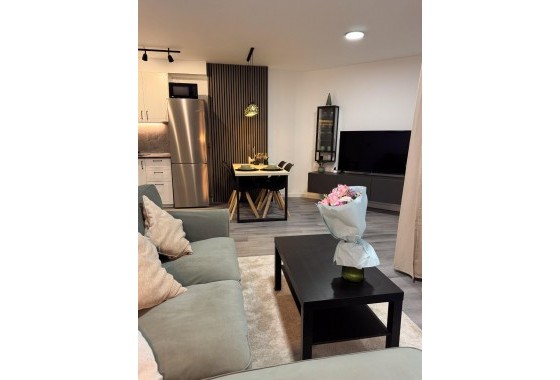 Resale - Apartment / flat - Torrevieja - Curva del Palangre