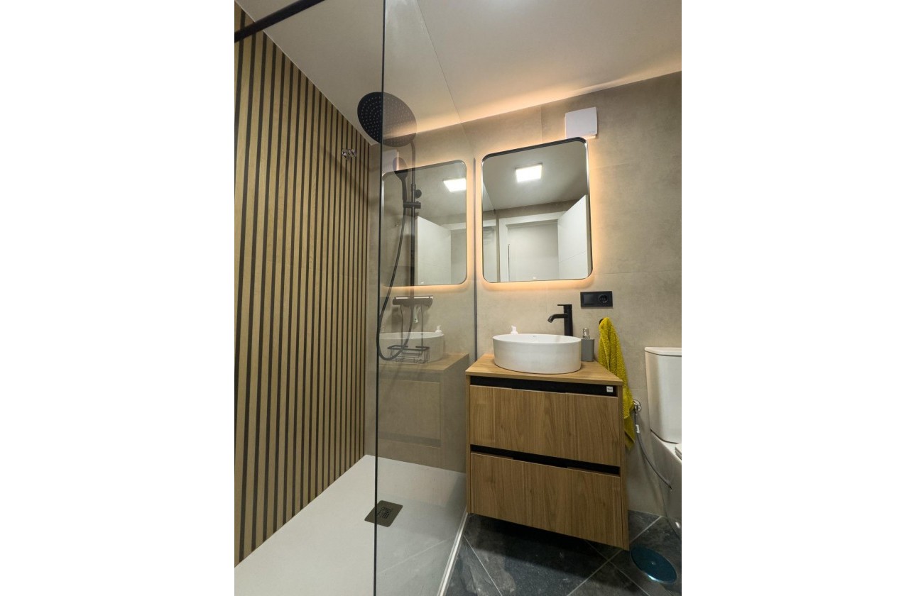 Resale - Apartment / flat - Torrevieja - Curva del Palangre