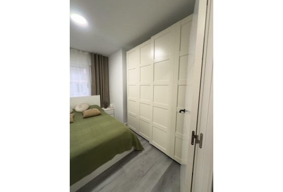 Resale - Apartment / flat - Torrevieja - Curva del Palangre