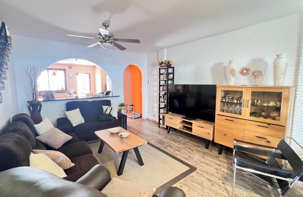 Revente - Villa - Torrevieja - Los Balcones - Los Altos del Edén