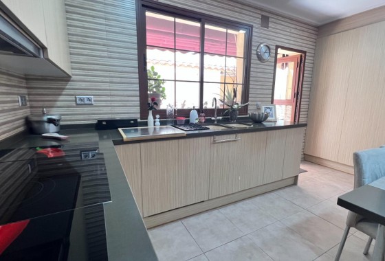 Revente - Villa - Torrevieja - Los Balcones - Los Altos del Edén