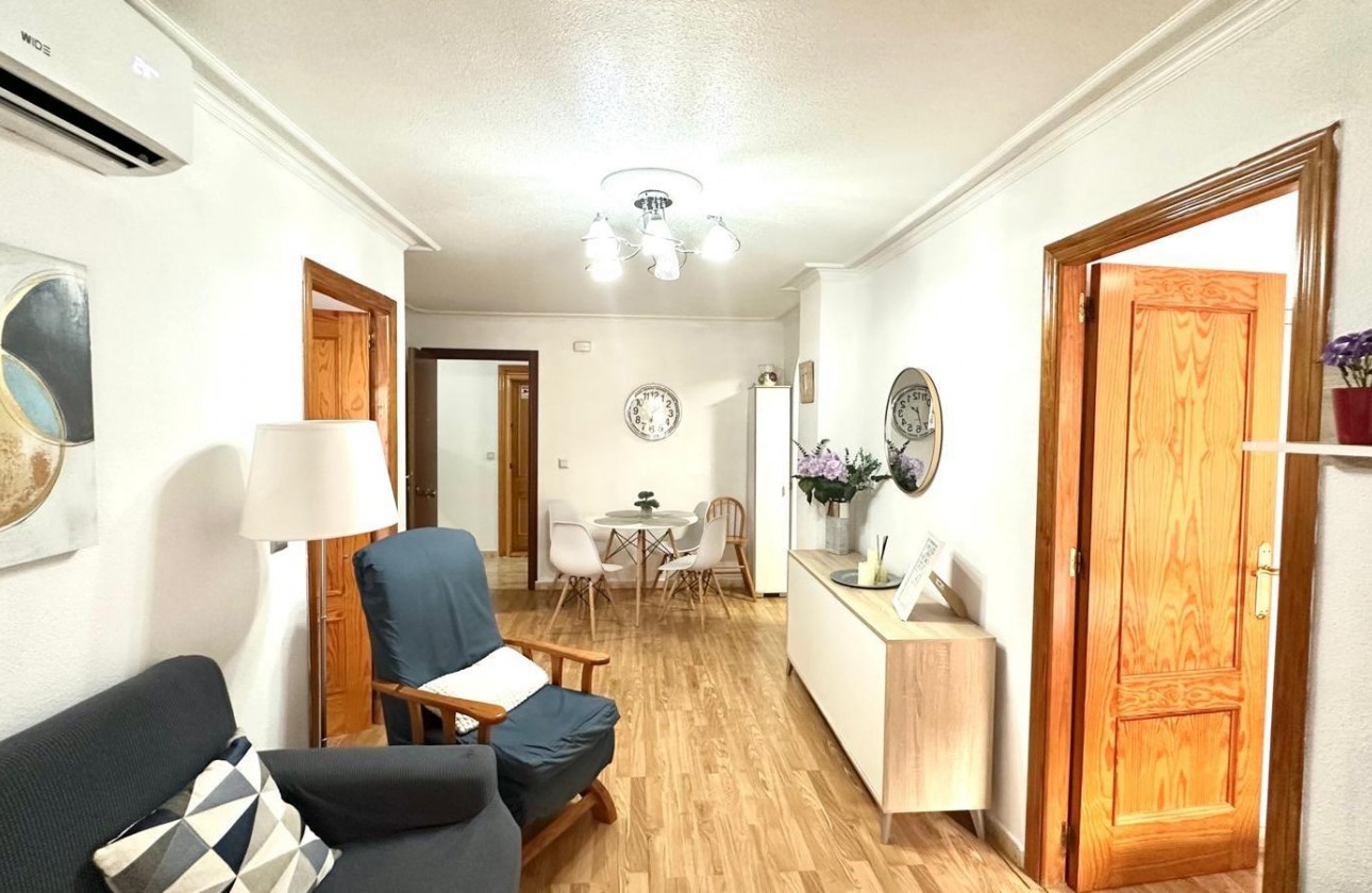 Revente - Appartement - Torrevieja - Acequion