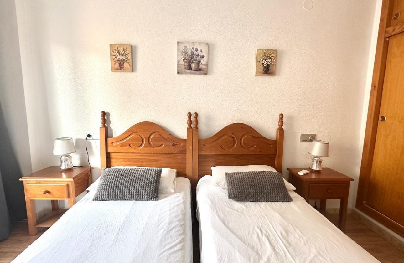 Revente - Appartement - Torrevieja - Acequion