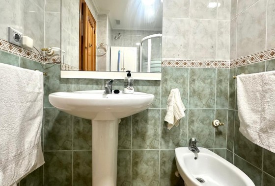 Revente - Appartement - Torrevieja - Acequion