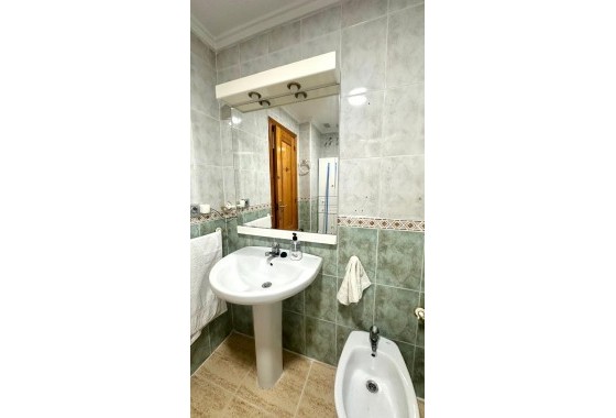 Revente - Appartement - Torrevieja - Acequion